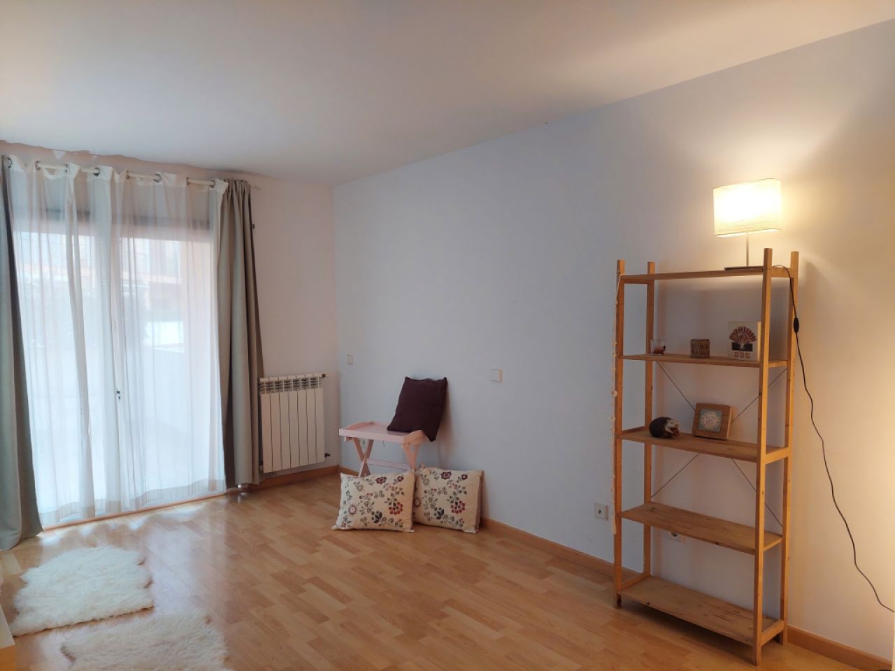 Apartamento con equipamiento de primera y piscina comunitaria en Campos