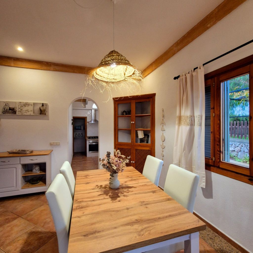 Hermosa finca en alquiler de larga duración en San Lorenzo