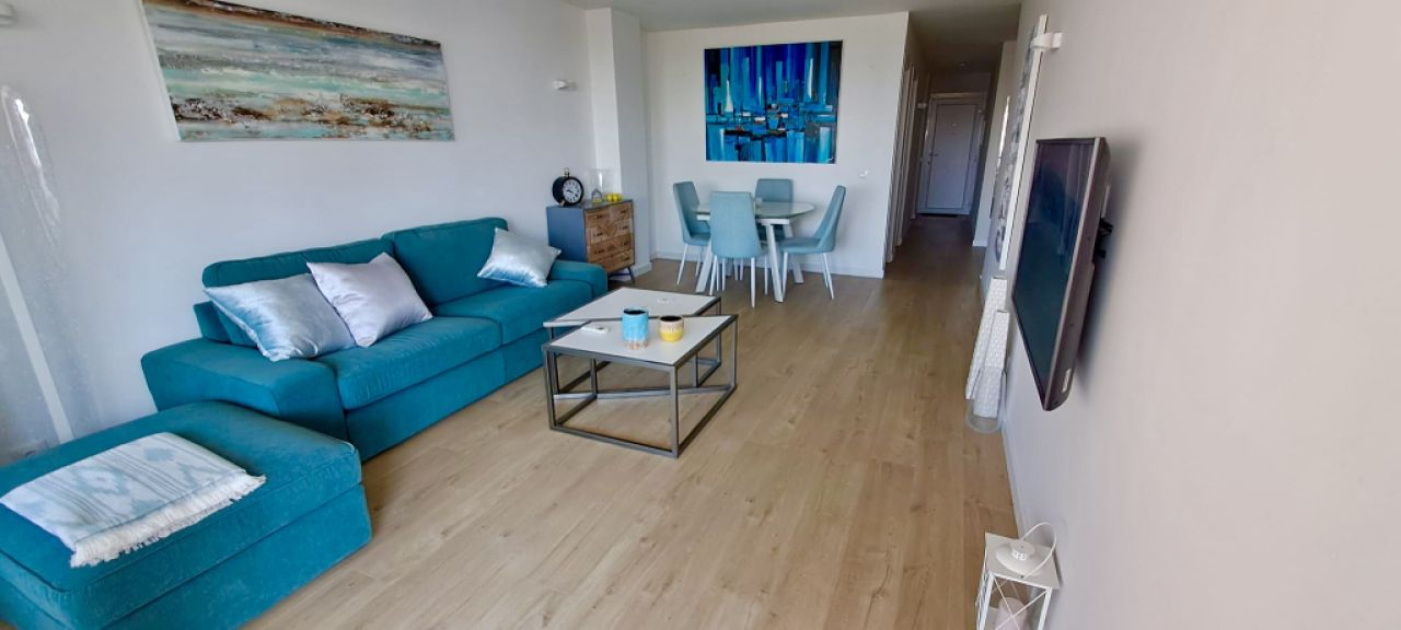 Wunderschöne, möblierte 75 m2 Wohnung im mondänen Hafen Portals Nous, top renoviert.