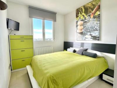 Hermoso ático para alquiler a largo plazo