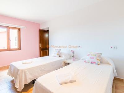 Wunderschöne rustikale Finca zu vermieten in Colonia de Sant Pere