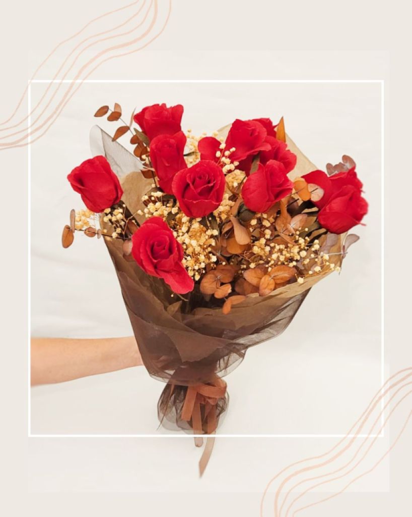 Beautiful bouquet of 12 burgundy paper roses