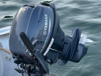 Yamaha 8 PS Außenborder YAMAHA als 4-Takter 2016 Neuwertiger Zustand  mit Tank Abholung Portocolom
