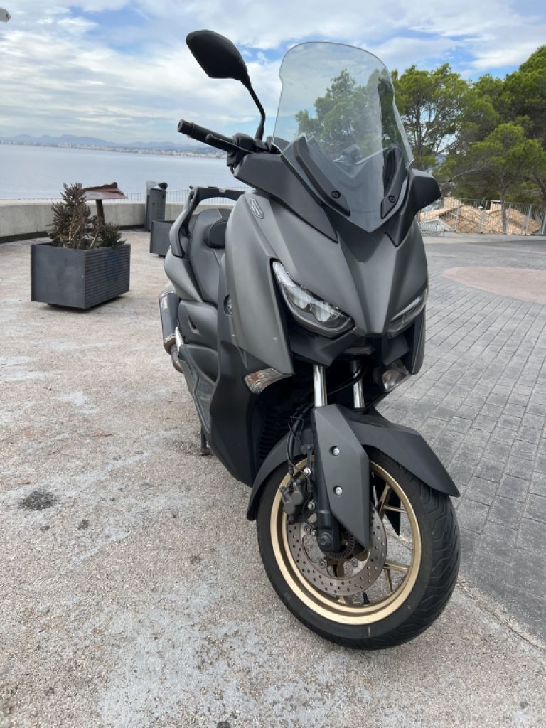 Yamaha Motorroller XMAX 300 Tech MAX