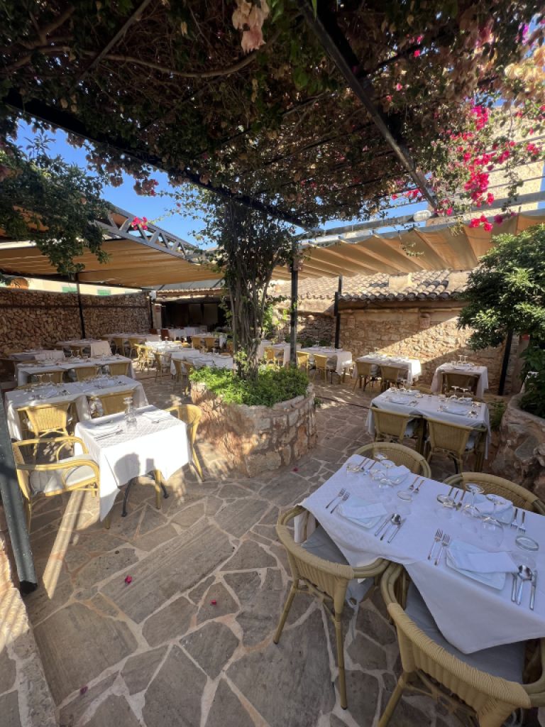 ¡Muestra tu arte en la mejor compañía!