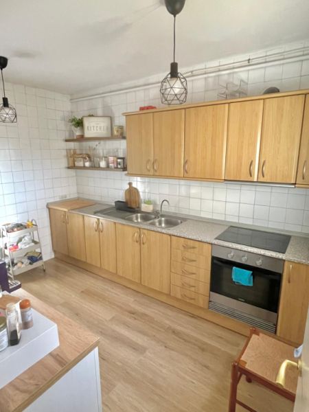 Rento habitacion en Campos para chica