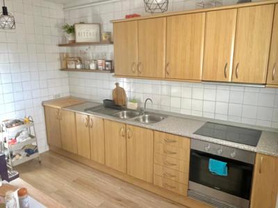 Rento habitacion en Campos para chica