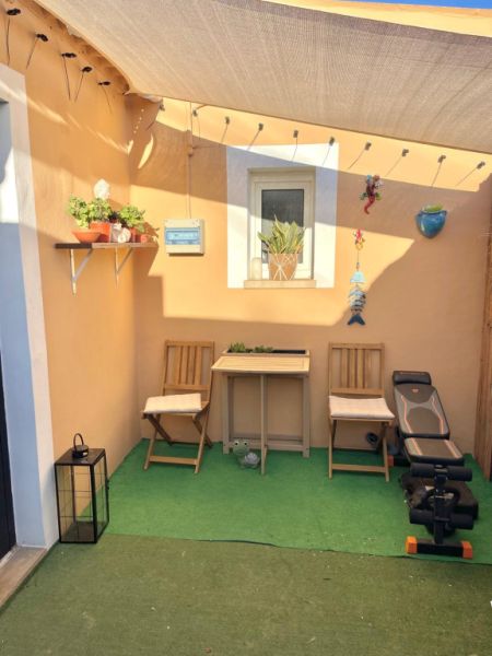 Rento habitacion en Campos para chica