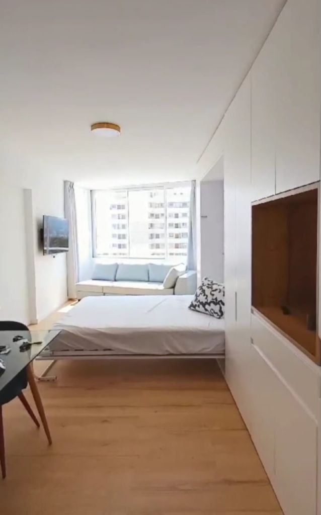 En venta – Estudio elegante con vistas al mar y diseño funcional en Mallorca