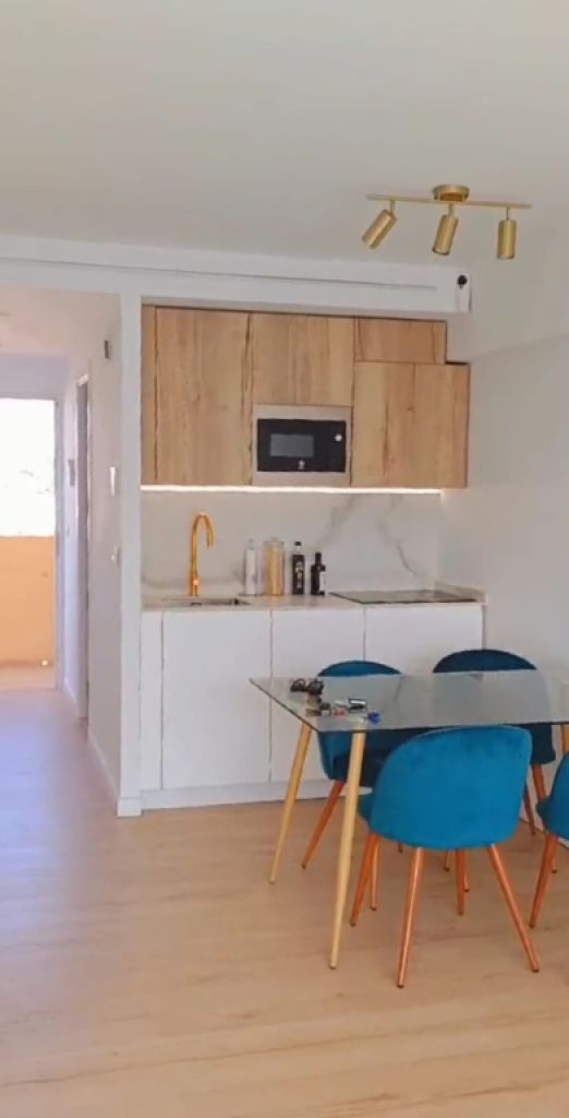 Zu verkaufen – Elegantes Studio mit Meerblick und funktionalem Design auf Mallorca