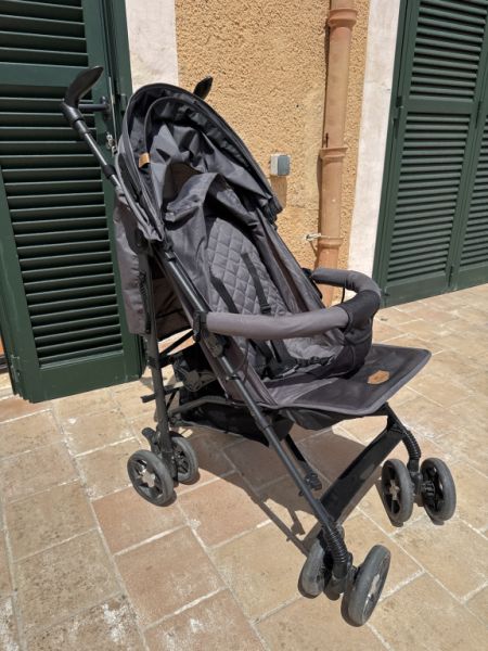 Zusammenklappbarer Buggy für Kleinkinder