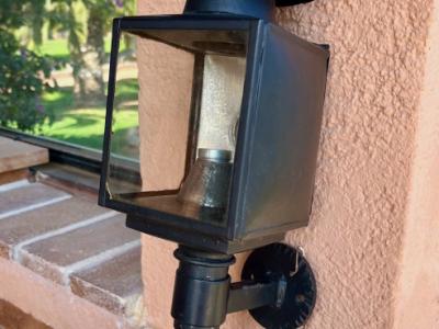 Zwei nostalgische Fiakerleuchten – Stil mit Geschichte!