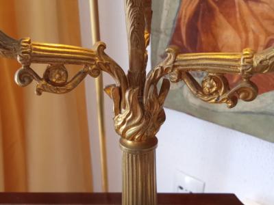 Dos pesados dorados al fuego "IMPERIO GIRANDOLEN" alrededor de 1820 de España, de propiedad noble.