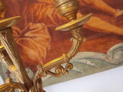 Dos pesados dorados al fuego "IMPERIO GIRANDOLEN" alrededor de 1820 de España, de propiedad noble.