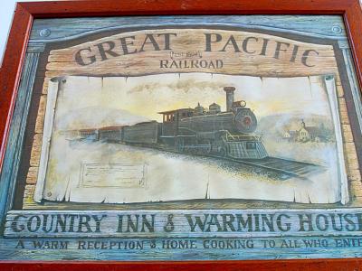 Dos cuadros muy antiguos con motivos interesantes